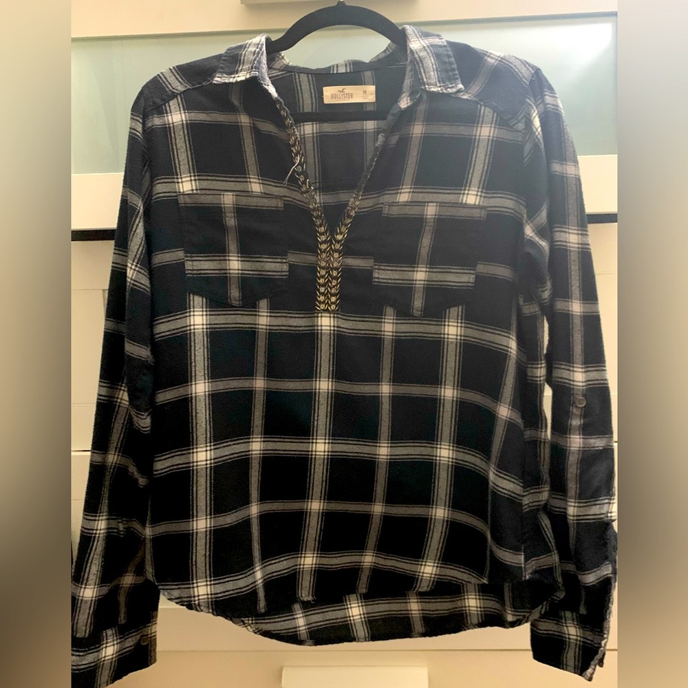 Black plaid blouse from Hollister in Medium
